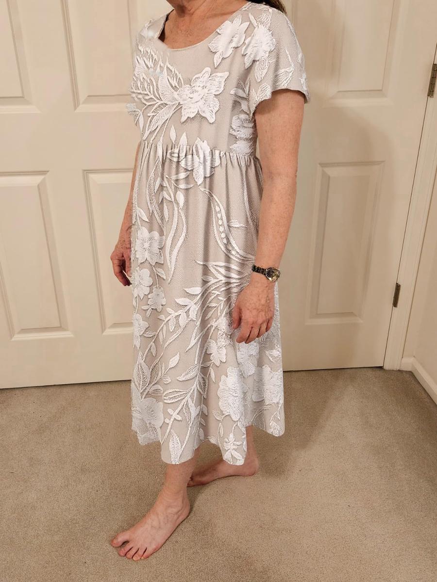Delilah™ | Classic Midi Dress